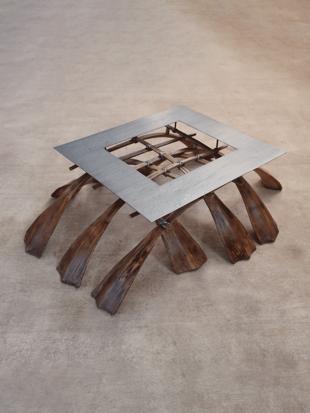 Altin-Yusr-low-table-AlUla-full