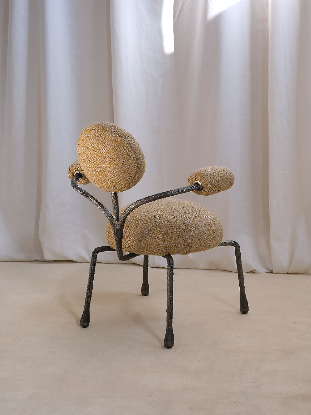 Altin-orion-chair-back
